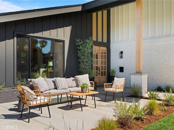 2036 Mandarin Drive, Costa Mesa CA 92626