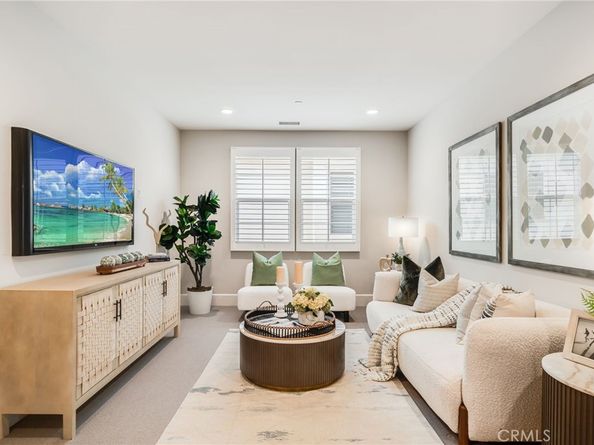 126 Paxton, Irvine CA 92620