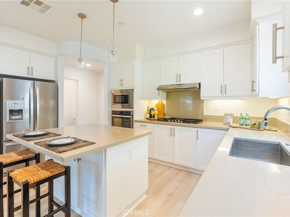 747 Beacon, Irvine CA 92618