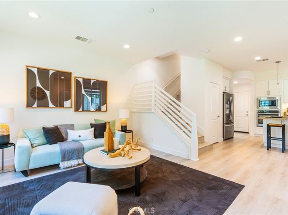 747 Beacon, Irvine CA 92618
