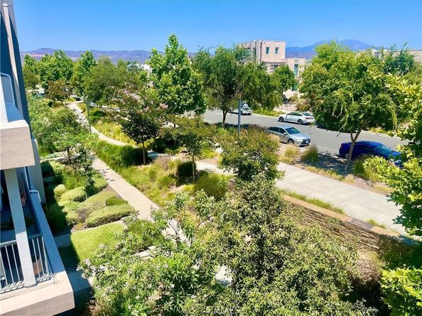 747 Beacon, Irvine CA 92618