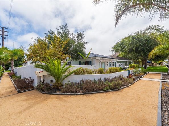 402 Indianapolis Avenue, Huntington Beach CA 92648