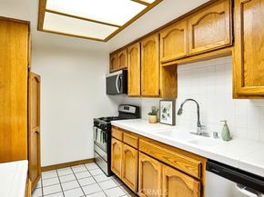 17200 Newhope 23, Fountain Valley CA 92708