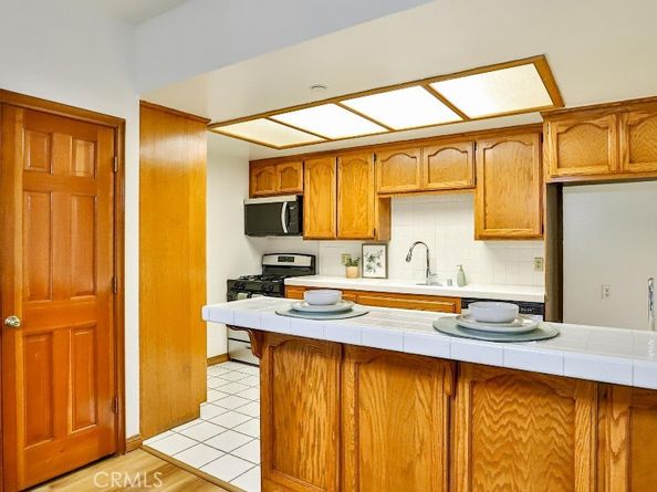 17200 Newhope 23, Fountain Valley CA 92708