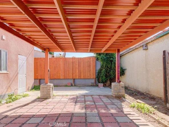 542 W 105th Street, Los Angeles CA 90044