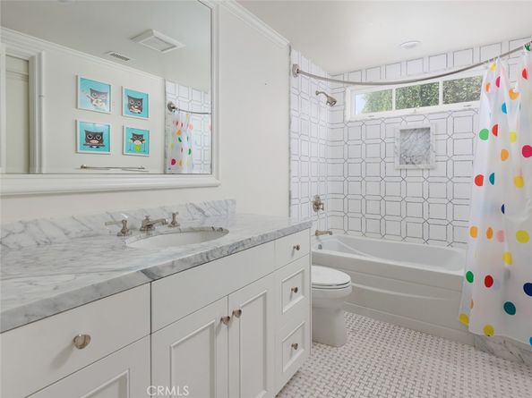 125 Kings Place, Newport Beach CA 92663