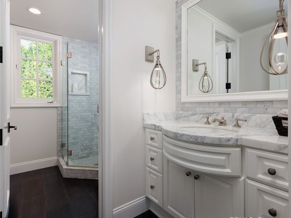 125 Kings Place, Newport Beach CA 92663