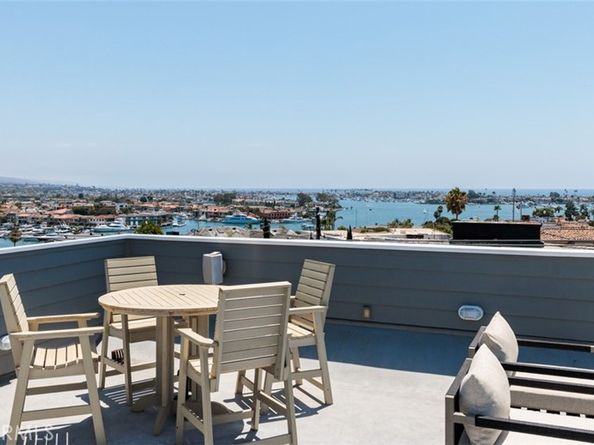 125 Kings Place, Newport Beach CA 92663