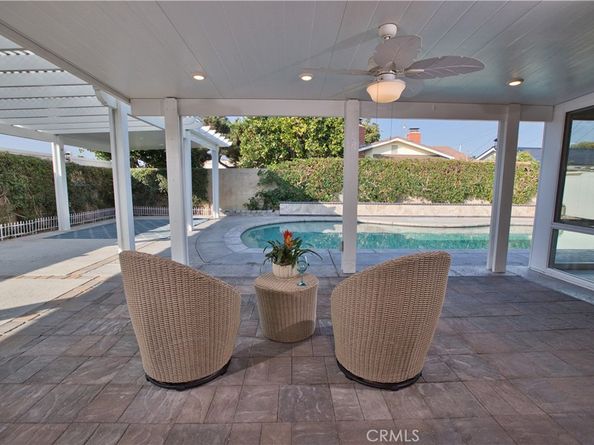 6091 DUNDEE Drive, Huntington Beach CA 92647