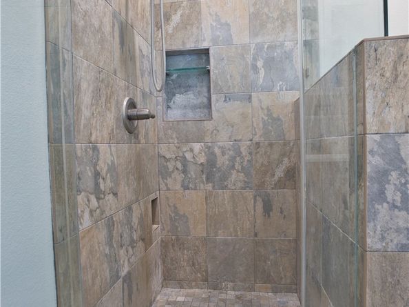 6091 DUNDEE Drive, Huntington Beach CA 92647