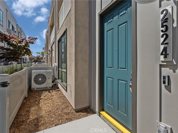 2524 Elderberry Lane, Carlsbad CA 92008