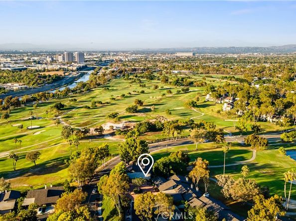 30 Nuevo 15, Irvine CA 92612