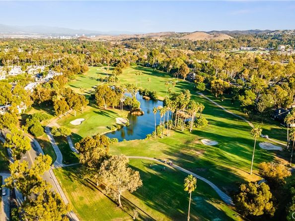 30 Nuevo 15, Irvine CA 92612