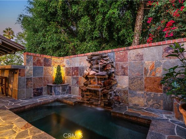 30 Nuevo 15, Irvine CA 92612