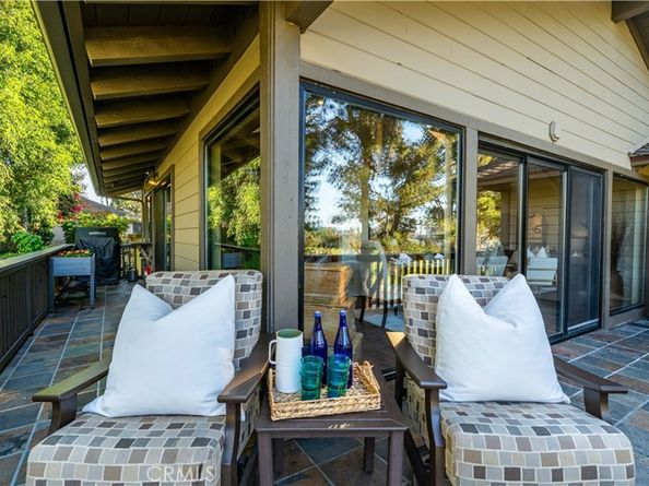 30 Nuevo 15, Irvine CA 92612