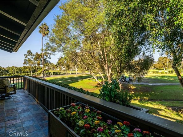 30 Nuevo 15, Irvine CA 92612