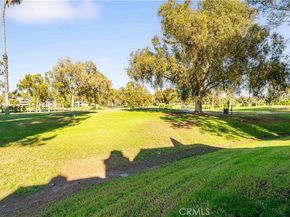 30 Nuevo 15, Irvine CA 92612