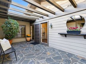 30 Nuevo 15, Irvine CA 92612