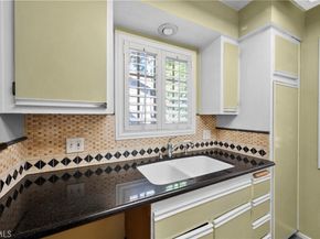 3500 S Greenville A5, Santa Ana CA 92704