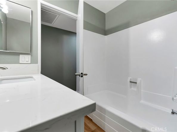 439 S Orange F, Monterey Park CA 91755