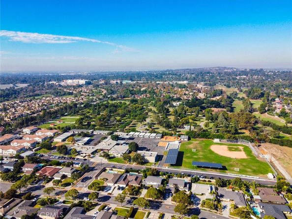 916 Boxwood, Fullerton CA 92835