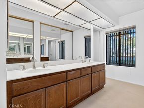 23 Viejo 79, Irvine CA 92612