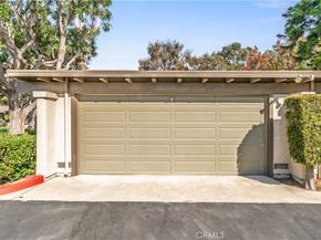 23 Viejo 79, Irvine CA 92612