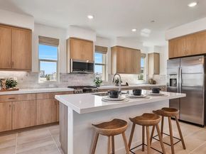 1750 E Park Street 18, Anaheim CA 92805