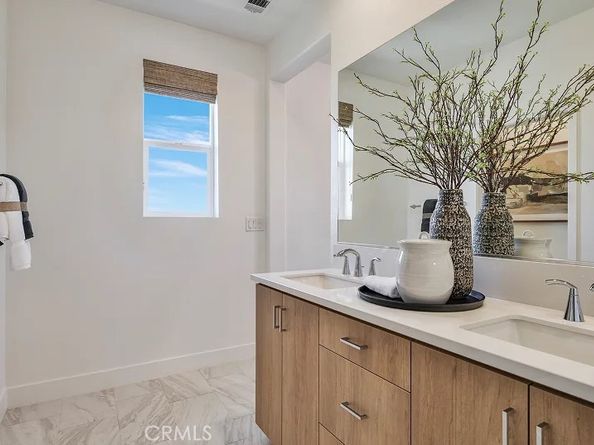 1750 E Park Street 18, Anaheim CA 92805