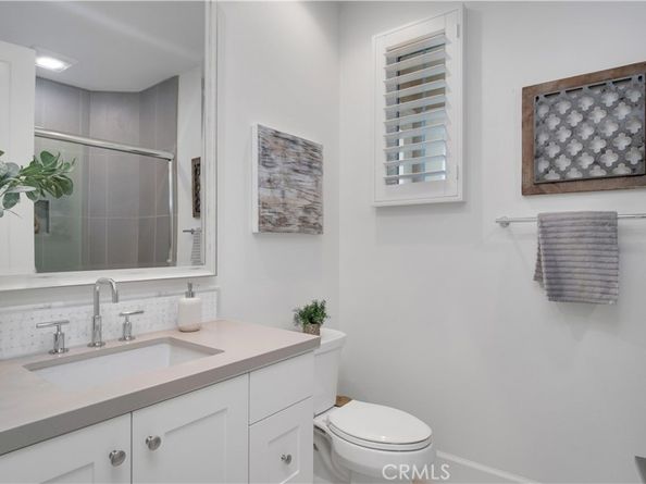 343 Paradiso, Irvine CA 92602