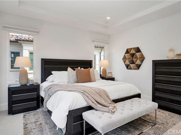 343 Paradiso, Irvine CA 92602