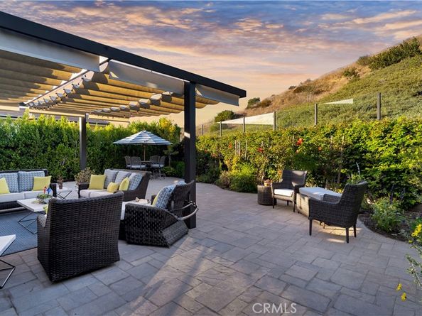 343 Paradiso, Irvine CA 92602