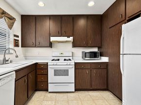 35 Firwood, Irvine CA 92604