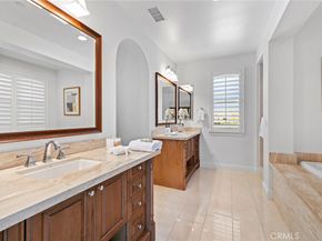 10 Gaucho Road, Ladera Ranch CA 92694