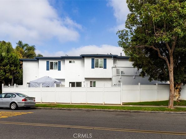 970 Valencia Street, Costa Mesa CA 92626