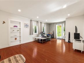 2389 Mayfield Avenue, Montrose CA 91020