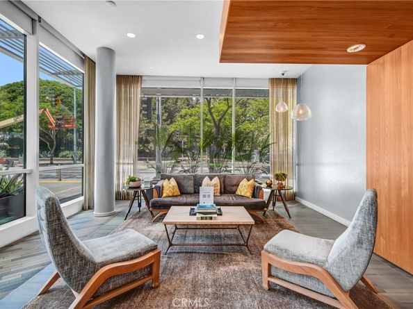 1705 Ocean Avenue 210, Santa Monica CA 90401