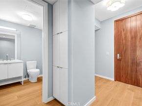 1705 Ocean Avenue 210, Santa Monica CA 90401
