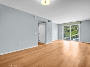 1705 Ocean Avenue 210, Santa Monica CA 90401