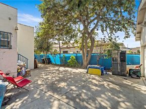 1637 W 37th Street, Los Angeles CA 90018