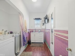 1637 W 37th Street, Los Angeles CA 90018