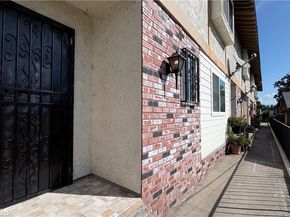 105 N El Molino E, Alhambra CA 91801