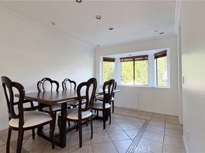 105 N El Molino E, Alhambra CA 91801