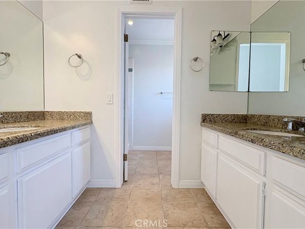 105 N El Molino E, Alhambra CA 91801