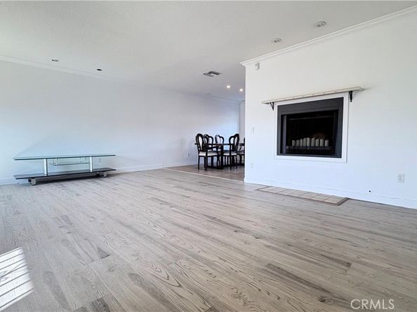 105 N El Molino E, Alhambra CA 91801