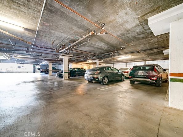 10824 Bloomfield Street 106, Toluca Lake CA 91602