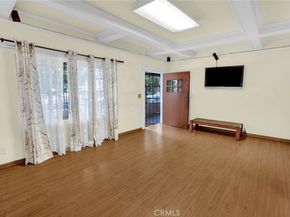 1417 S Norton Avenue, Los Angeles CA 90019