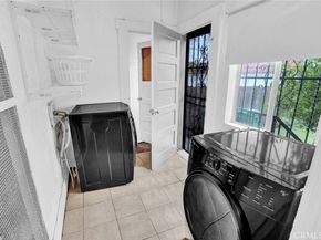 1417 S Norton Avenue, Los Angeles CA 90019