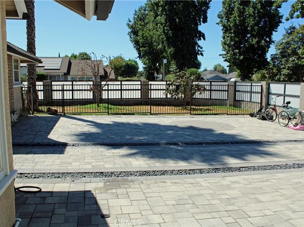 8930 Rubio, North Hills CA 91343