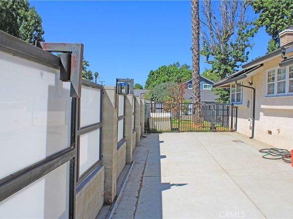 8930 Rubio, North Hills CA 91343